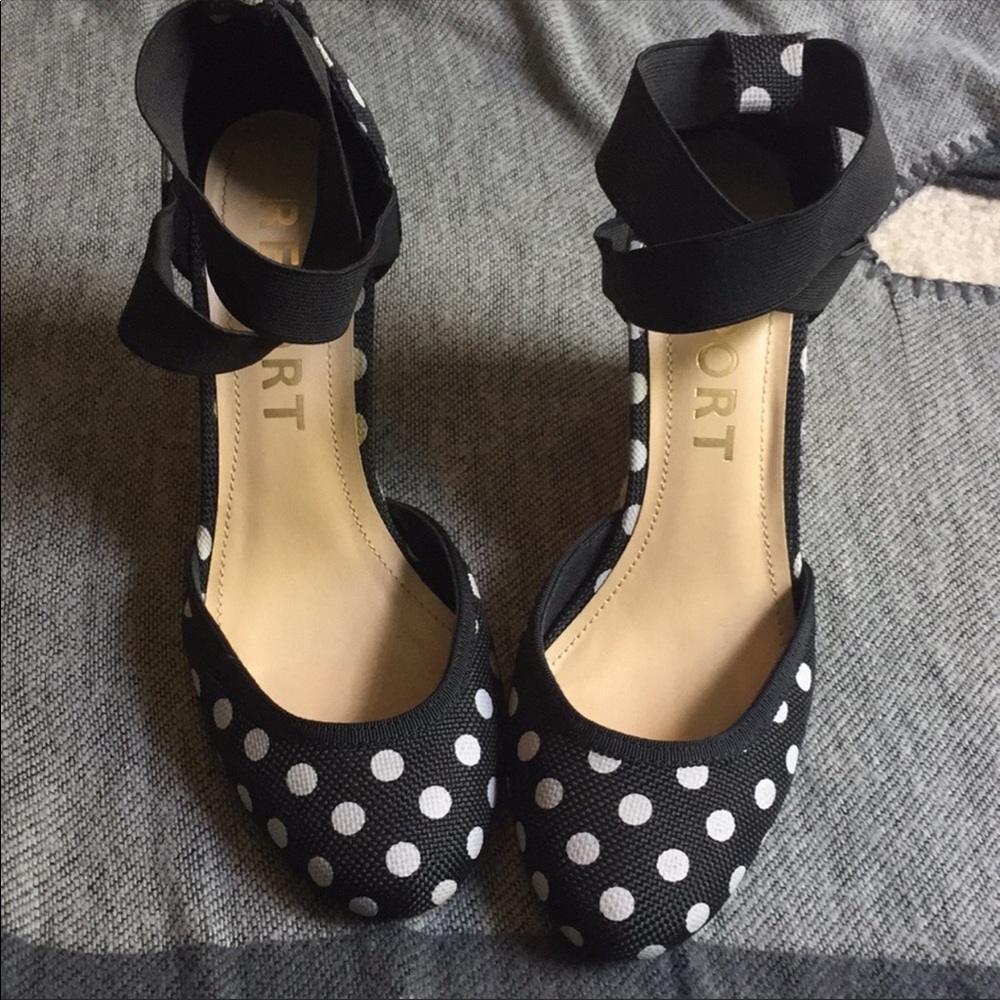 Espandrilles wedge very cute size 8